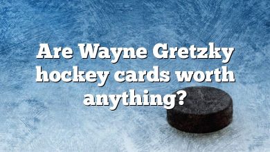 Are Wayne Gretzky hockey cards worth anything?