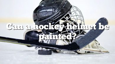 Can a hockey helmet be painted?