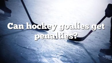 Can hockey goalies get penalties?
