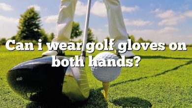 Can i wear golf gloves on both hands?