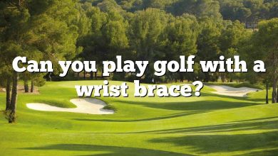 Can you play golf with a wrist brace?