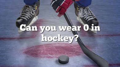 Can you wear 0 in hockey?