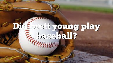 Did brett young play baseball?