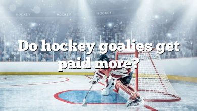 Do hockey goalies get paid more?
