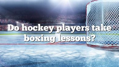 Do hockey players take boxing lessons?