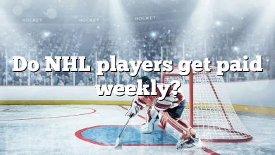 Do NHL players get paid weekly?