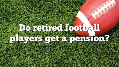 Do retired football players get a pension?