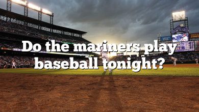 Do the mariners play baseball tonight?