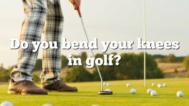Do you bend your knees in golf?