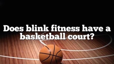 Does blink fitness have a basketball court?