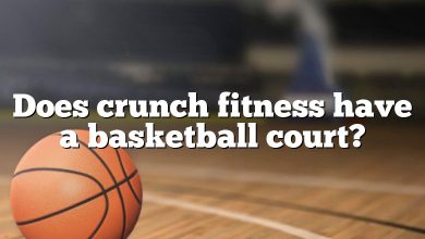 Does crunch fitness have a basketball court?