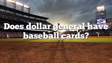 Does dollar general have baseball cards?