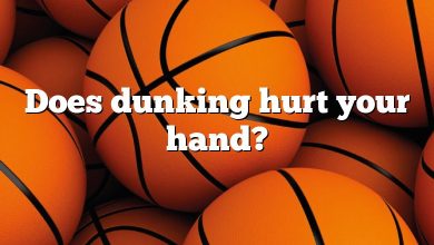 Does dunking hurt your hand?