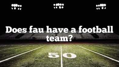 Does fau have a football team?