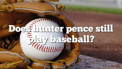 Does hunter pence still play baseball?