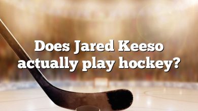 Does Jared Keeso actually play hockey?