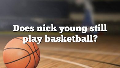 Does nick young still play basketball?