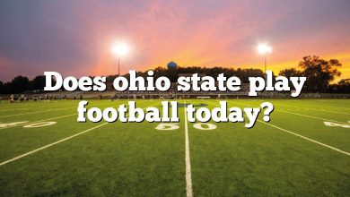 Does ohio state play football today?