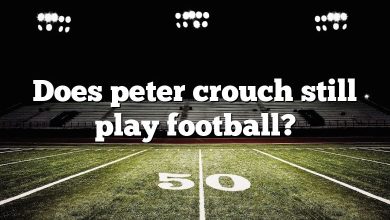 Does peter crouch still play football?