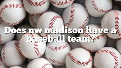 Does uw madison have a baseball team?