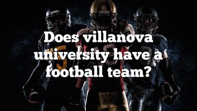 Does villanova university have a football team?