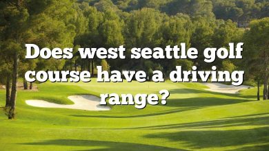 Does west seattle golf course have a driving range?