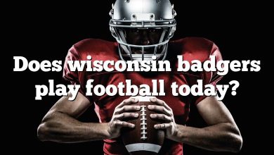 Does wisconsin badgers play football today?