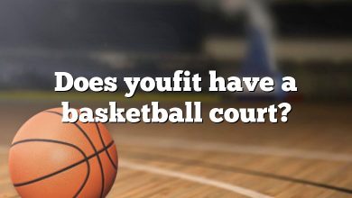 Does youfit have a basketball court?