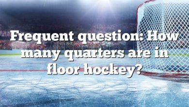 Frequent question: How many quarters are in floor hockey?