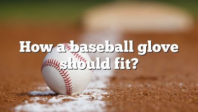How a baseball glove should fit?