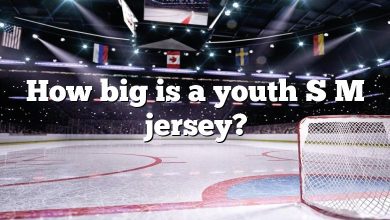How big is a youth S M jersey?