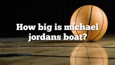 How big is michael jordans boat?