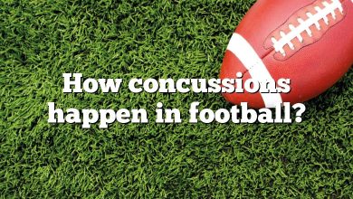 How concussions happen in football?