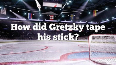 How did Gretzky tape his stick?