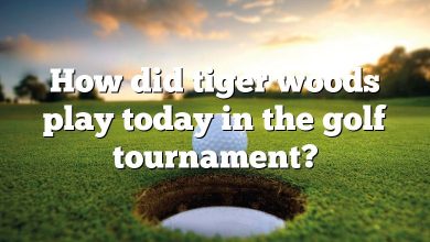 How did tiger woods play today in the golf tournament?