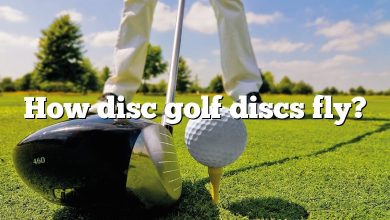 How disc golf discs fly?