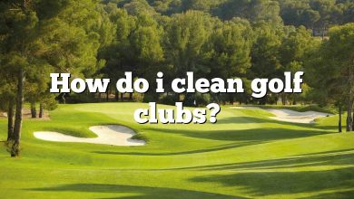 How do i clean golf clubs?