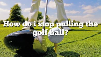 How do i stop pulling the golf ball?