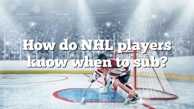 How do NHL players know when to sub?