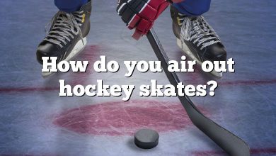 How do you air out hockey skates?