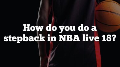 How do you do a stepback in NBA live 18?