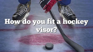 How do you fit a hockey visor?