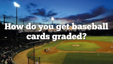 How do you get baseball cards graded?