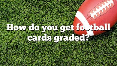 How do you get football cards graded?
