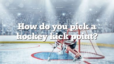 How do you pick a hockey kick point?