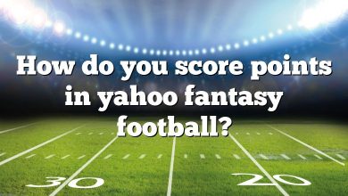How do you score points in yahoo fantasy football?
