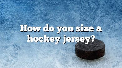How do you size a hockey jersey?