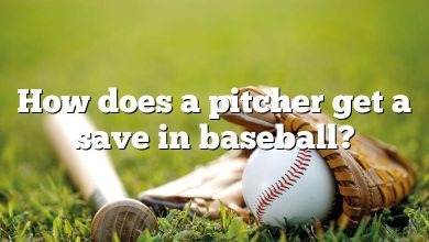 How does a pitcher get a save in baseball?