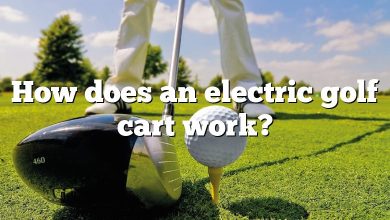 How does an electric golf cart work?