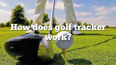 How does golf tracker work?